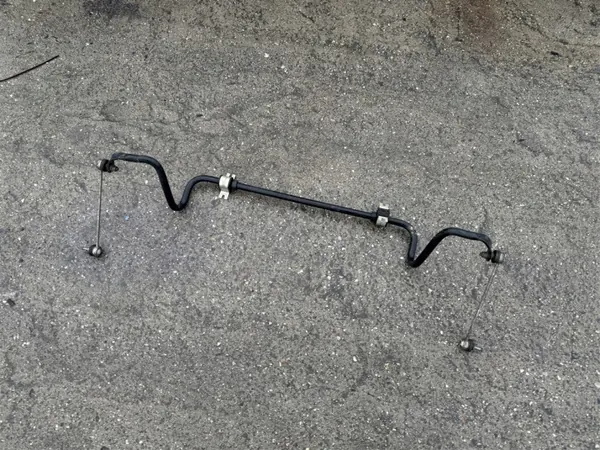 OEM 2022 Etujousilinkki Renault Trafic IV 2.0 DCI:lle image 2
