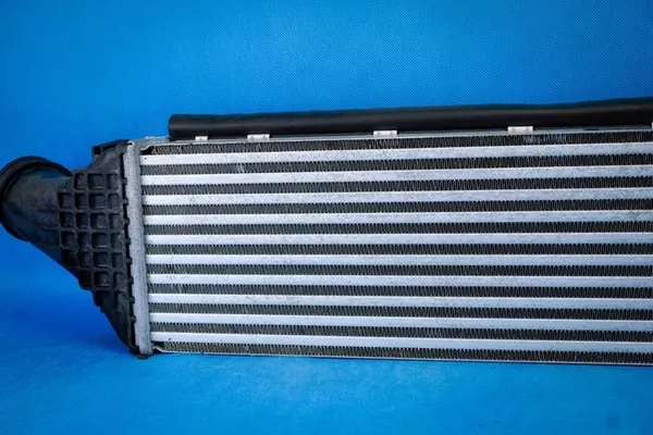 Intercooler Audi A6 4G A7 4G8 3.0TDI image 3