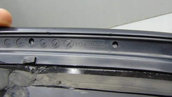 Karossglas Bak Höger MG HS I 2022 OEM 10400535 image 5