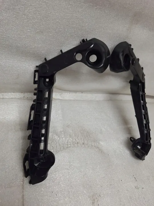 TOYOTA COROLLA E21 Scivolo Paraurti Destro image 3