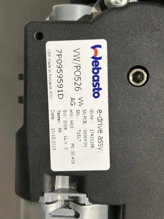 Porsche Cayenne kattoluukku OEM 7P0877041F - Käytetty image 10