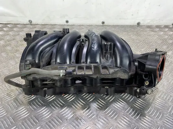 Gebrauchtes Honda OE Ansaugkrümmer OEM K1AA074 image 2