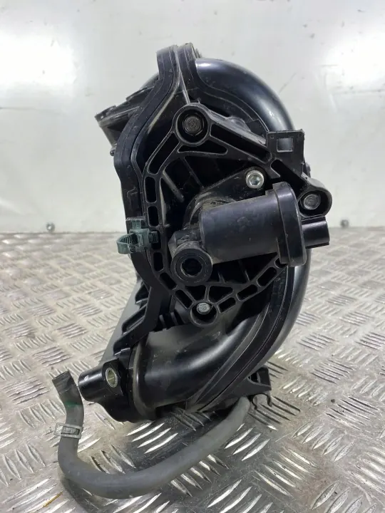 Gebrauchtes Honda OE Ansaugkrümmer OEM K1AA074 image 3