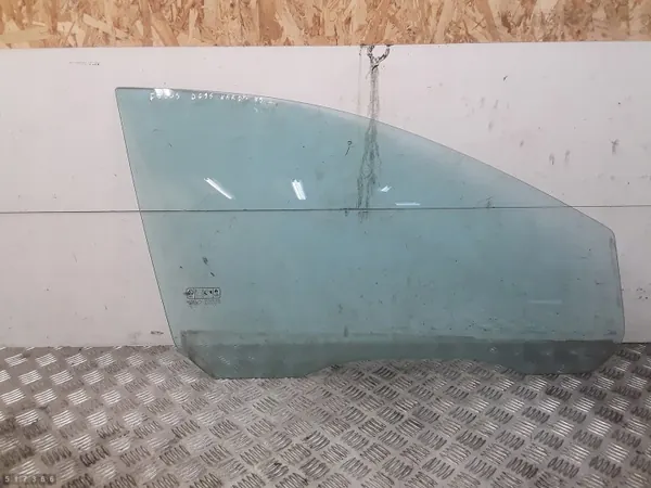 Ford Focus dörrglas OEM 43R001100 - Begagnad image 2