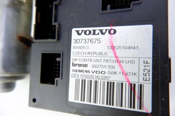 Motor de janela dianteira esquerda Volvo V50 OEM 30737675 image 4