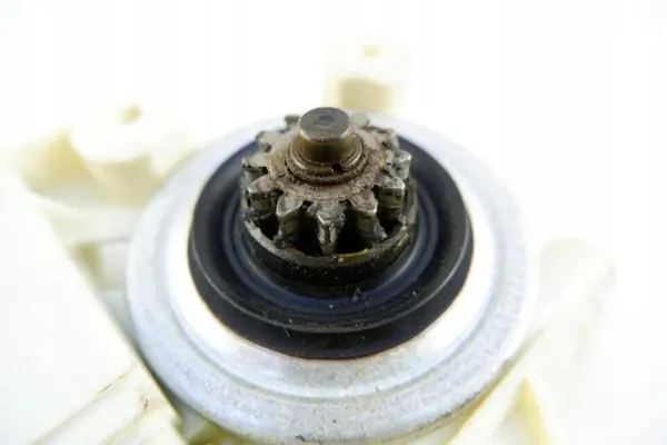 Motor de janela dianteira esquerda Volvo V50 OEM 30737675 image 6