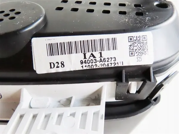 HYUNDAI I30 II 1.4 16V Tableau de bord 94003-A6273 image 3