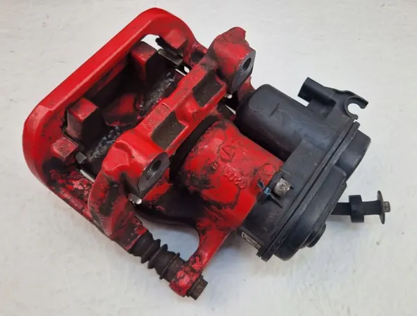Pinças de Travão OEM A1664214098 Dianteiras e Traseiras image 8