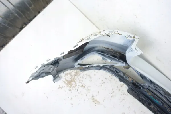 VW T-Roc R-Line takapuskuri OEM 2GA807417J image 6