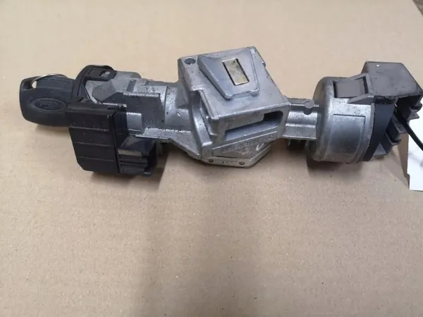 Sytytyskytkin OEM 3M513F880A Ford 1.6L bensiinille image 2