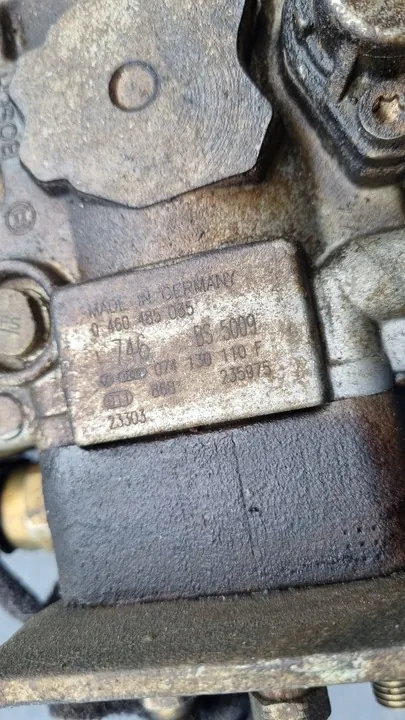 VW T4 2.4 D Kraftstoffpumpe image 3