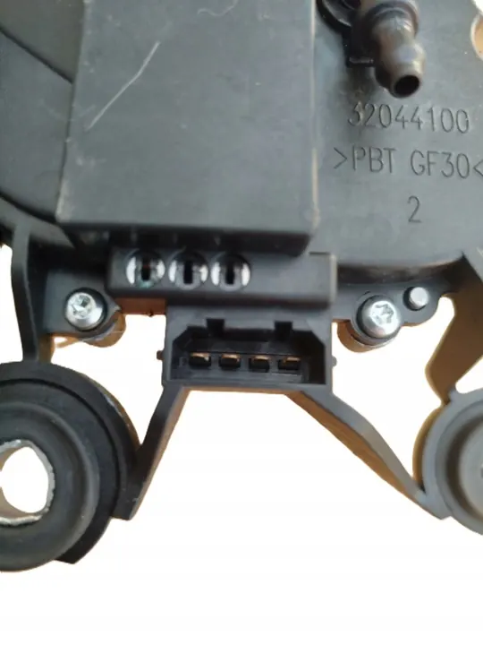 Skoda Fabia II Roomster Heckscheibenwischermotor OEM 5J7955711A image 3