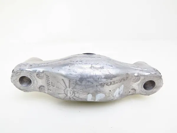 Giunto del braccio di sospensione anteriore sinistro Volvo S60 III V60 II image 4