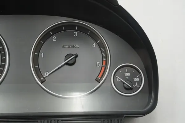 Gebruikte BMW F10 F11 instrumentencluster OEM 9249345 image 3