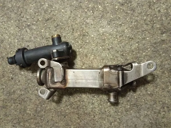 BMW E39 3.0 D Abgaskühler OEM 7787404 image 2