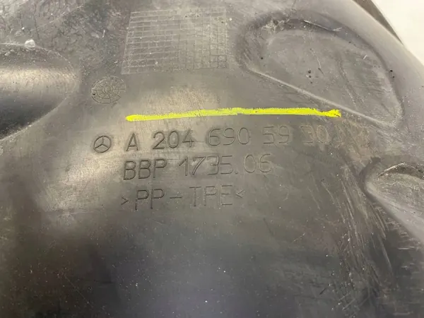 Rechter Vorderer Radlauf OEM A2046905991 Mercedes C204 image 5