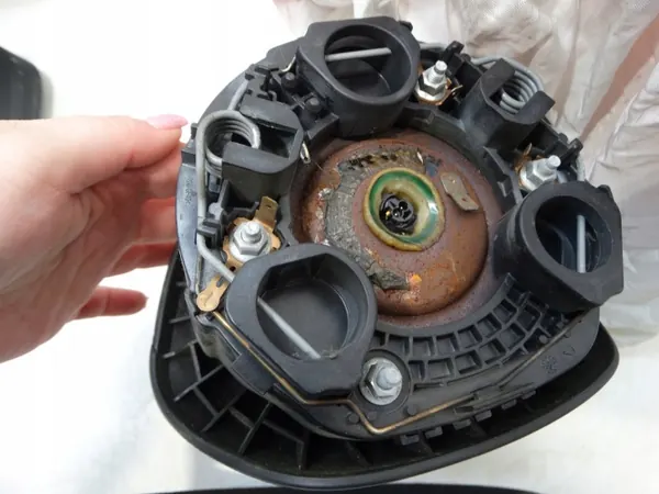 Kojetaulukonsoli OEM 2K5858077 VW Caddy III image 3