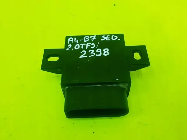 Module Pompe à Carburant OEM 4F0906093K Audi A4 B7 image 7