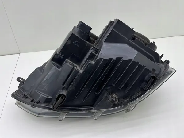 Farol direito completo VW Transporter T5 Lift Europa 7E1941016H image 8