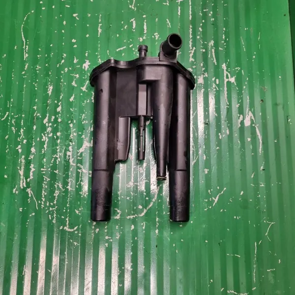 Séparateur d'huile JDE36147 pour Jaguar Land Rover 3.0 TDV6 image 4