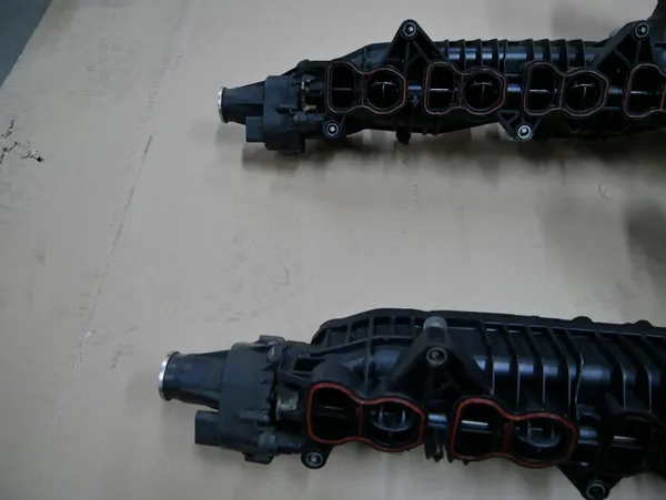 Coletor de admissão BMW E90 E91 E92 E93 N57 7800088 image 4