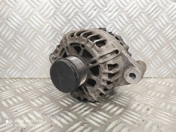 Vaihtovirtageneraattori Opel Insignia 2.0L OE 13502582 image 2