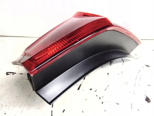 Dacia Sandero 08-13 Lámpara Trasera Derecha image 7