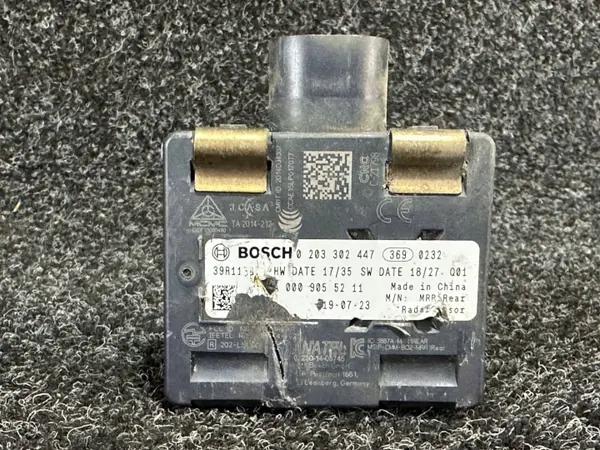 Mercedes Distronic Radarsensor OEM A0009055211 image 5