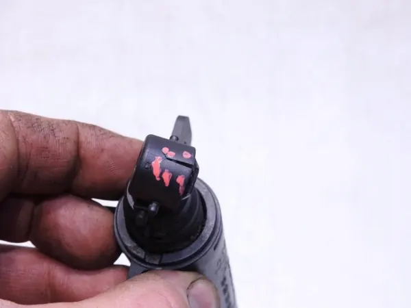 Lave-phare gauche OEM 9685172780 pour Peugeot 3008 image 3