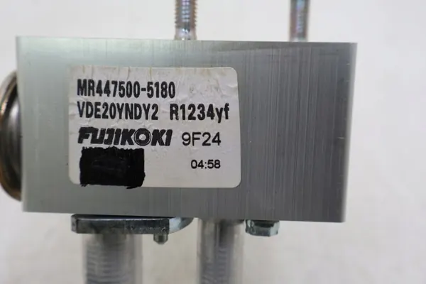 Grattoir évaporateur climatisation Maserati Grecale OEM MR447500-5180 image 6