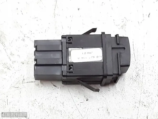 Interrupteur Skoda Superb 2003 3u0927134a image 3