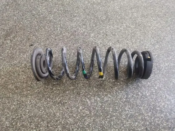 Achter rechter schokdemperveer OEM 55350G2200 Hyundai image 2