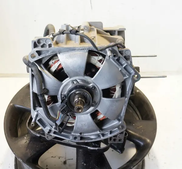 Gebrauchter Elektromotor OEM 290100376R Renault Twingo III image 9