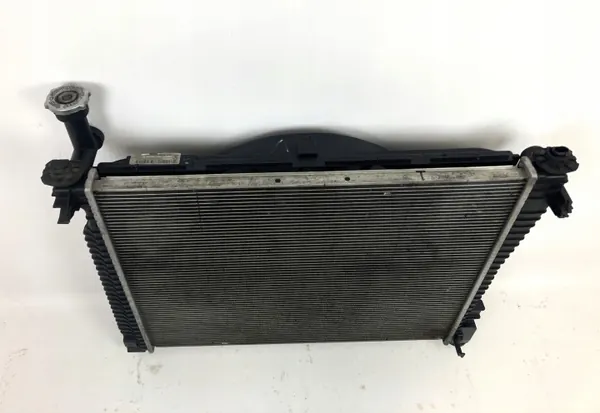 Radiateur & Ventilateur Dodge Durango 5.7 OEM 52014787AC image 4