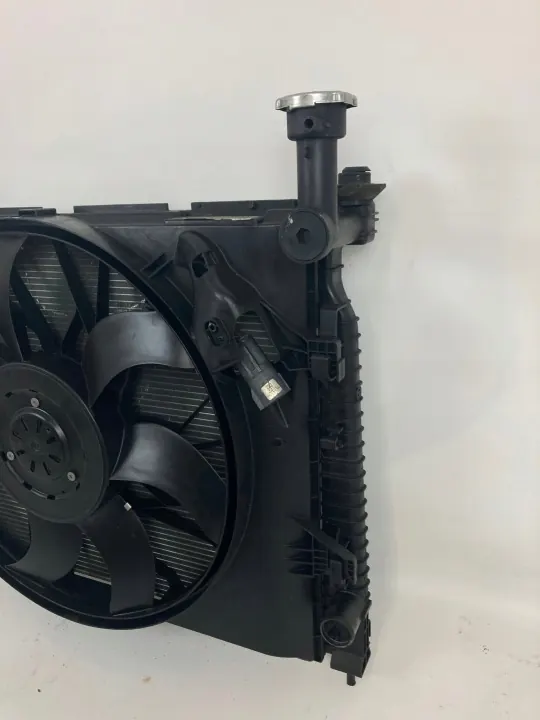 Radiateur & Ventilateur Dodge Durango 5.7 OEM 52014787AC image 7