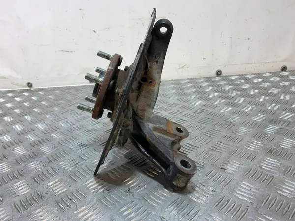 Cubo de roda dianteira Subaru FBZ27346 - Peça OE usada image 3