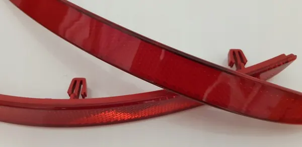 SKODA SUPERB II Vasemman Puskureflektori 3T9945105 image 3