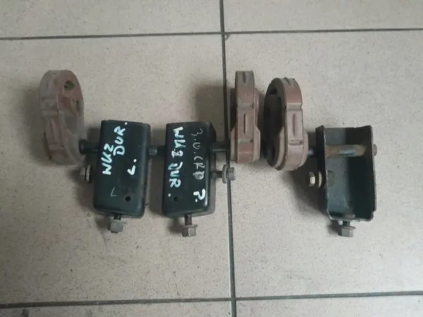 Uitlaatbeugel JEEP GRAND CHEROKEE WK2 DODGE DURANGO III 2014 image 2