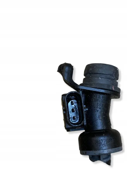 Manguera de vacío Volkswagen OEM 5QA612041 - Usado image 5