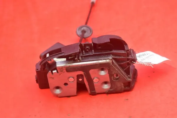 Vordertürschloss Links Volvo S60 II 10-13 OEM 31349870 image 3