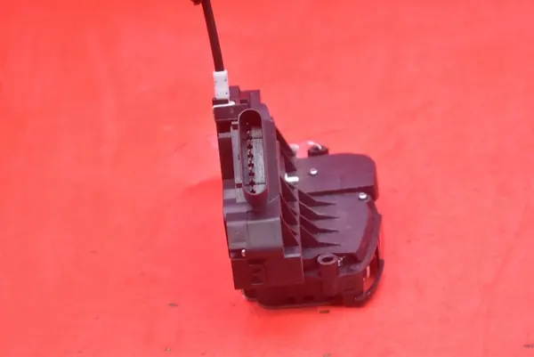 Vordertürschloss Links Volvo S60 II 10-13 OEM 31349870 image 6