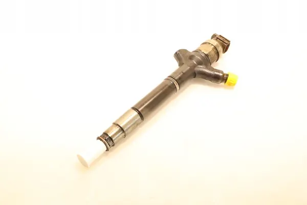 Toyota RAV4 III 2.2D4D Injektor 23670-0R020 image 3