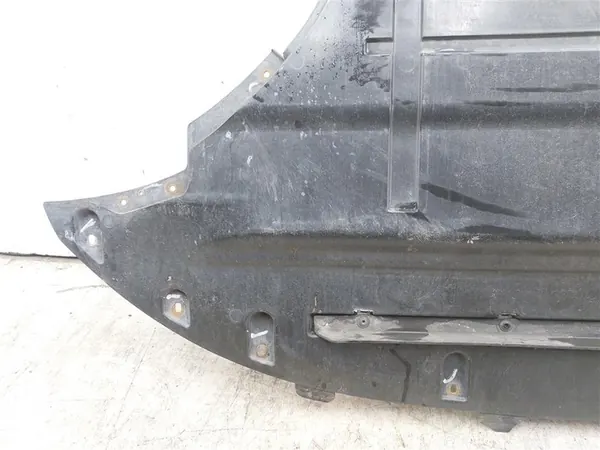 Motoröverdrag Audi Q5 I 8R 2008-2016 2.0 TDI image 6