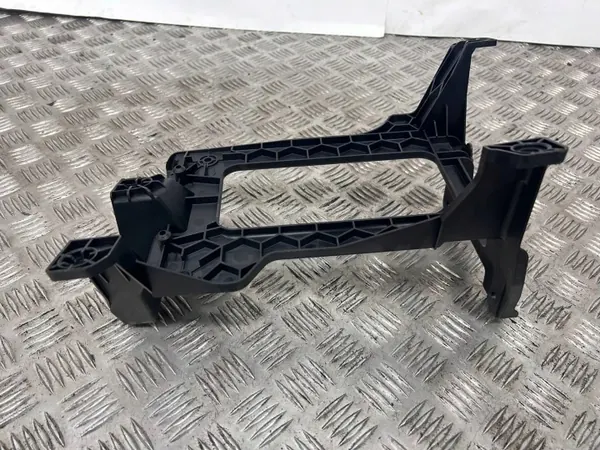 Support ampli Audi Q7 4M OEM 4M0907348D image 3