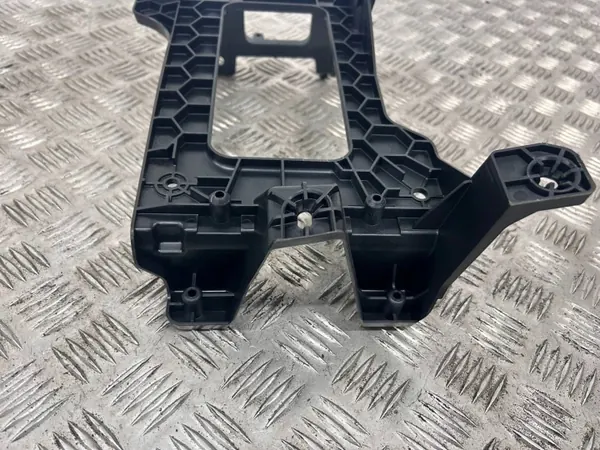 Support ampli Audi Q7 4M OEM 4M0907348D image 4