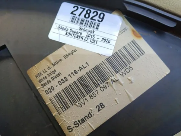 Skoda Superb III Passagerarhandskfack OEM 3V1857097AL image 6
