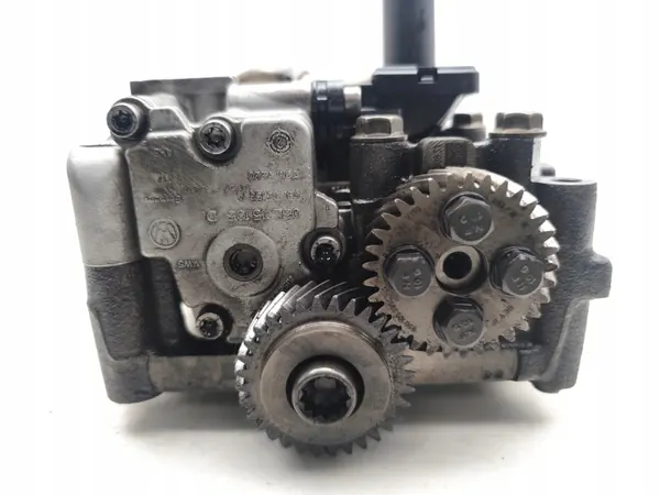 Audi A4 Eje equilibrador bomba aceite OEM 03L103537 image 6