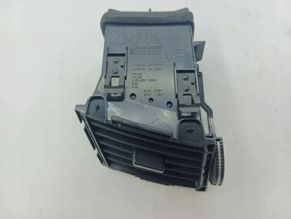 Infiniti FX dashboard luchtroostergril OEM 68761CG000 image 4