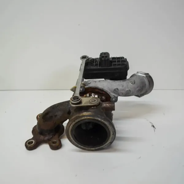 Turbo VW Jetta MK7 04E145722N 1.4L 110kW 2019 image 3