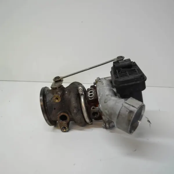 Turbo VW Jetta MK7 04E145722N 1.4L 110kW 2019 image 4